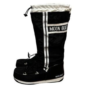Moon Boot Original Waterproof Tall Winter Snow Boots Black White EU 38 US M6/W7
